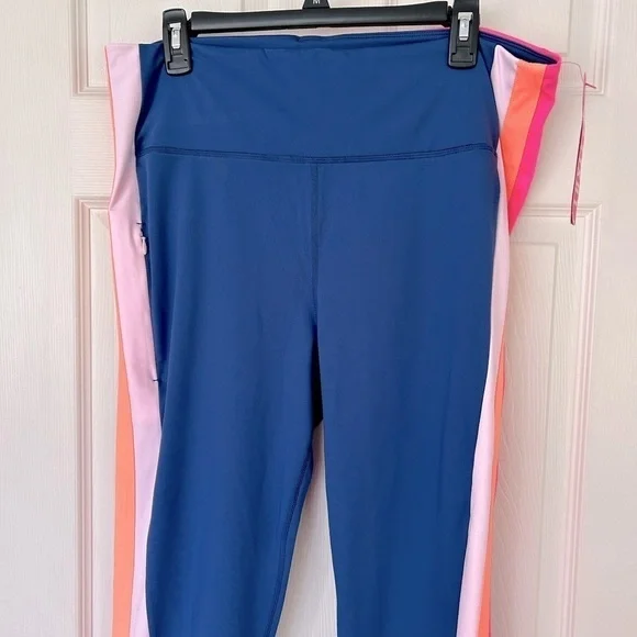 Lilly Pulitzer Luxletic Weekender High Rise Midi Legging NWT - Picture 4 of 9